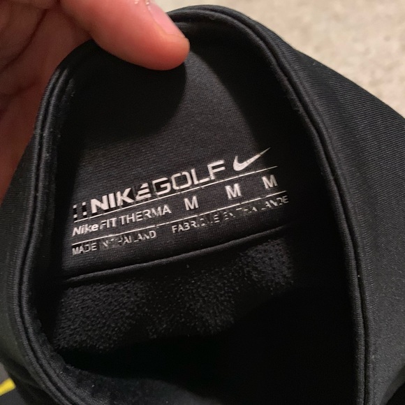 Nike golf pull over - Picture 2 of 3